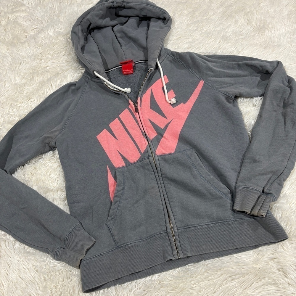 Nike Gray w/ Pink Letters Full Zip Athleisure Jacket Hooded Woman’s Small EUC